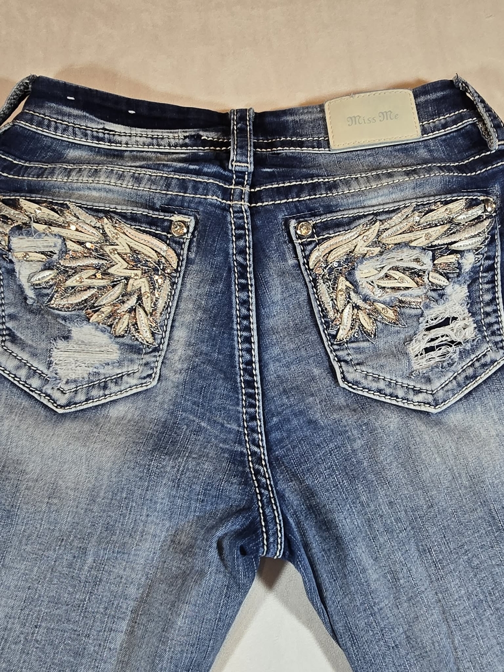 MISS ME Curvy Ankle Skinny Jeans Sz 28 Wing Flap Pockets Sequins Distressed